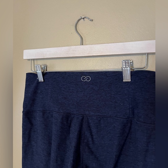 Calia By Carrie Underwood Lustralux Ultraslim Bootcut Leggings - Picture 6 of 10